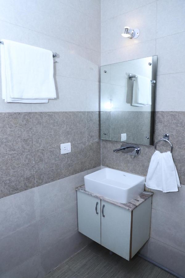 Nirvana Rooms Gurgaon Exterior foto