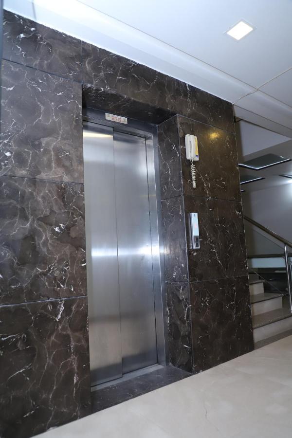 Nirvana Rooms Gurgaon Exterior foto